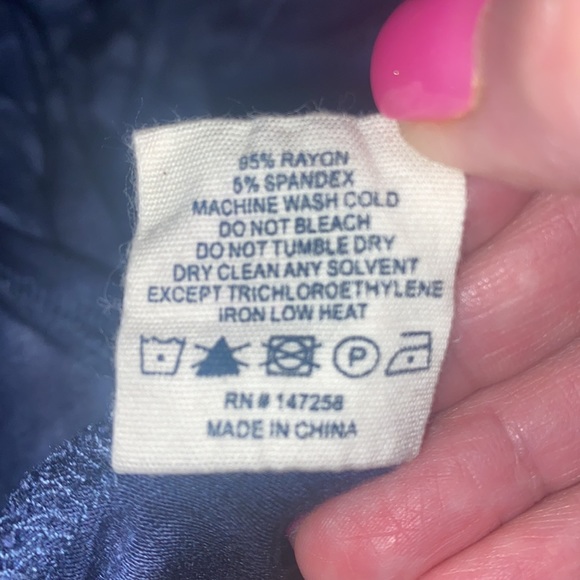 Buttery soft Tie Dye Dress with POCKETS - Picture 5 of 5